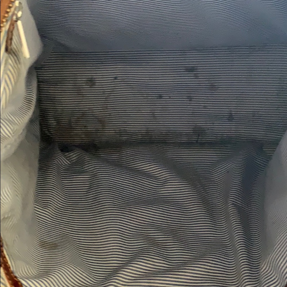 Noonday Rustic Leather Tote - Picture 5 of 8